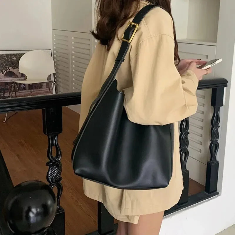 Women's Faux Leather Shoulder Bag