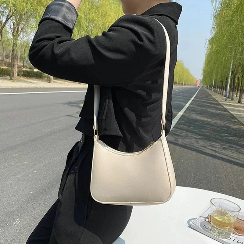 Women’s Fashion PU Leather Shoulder Bag – Retro Solid Colour Hobo Handbag for Work and Casual Wear